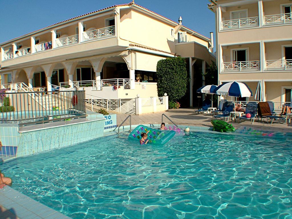 Roseland Hotel Marmari  Bagian luar foto